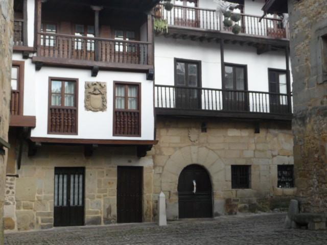 Apartamentos Legado De Santillana Santillana del Mar Bilik gambar