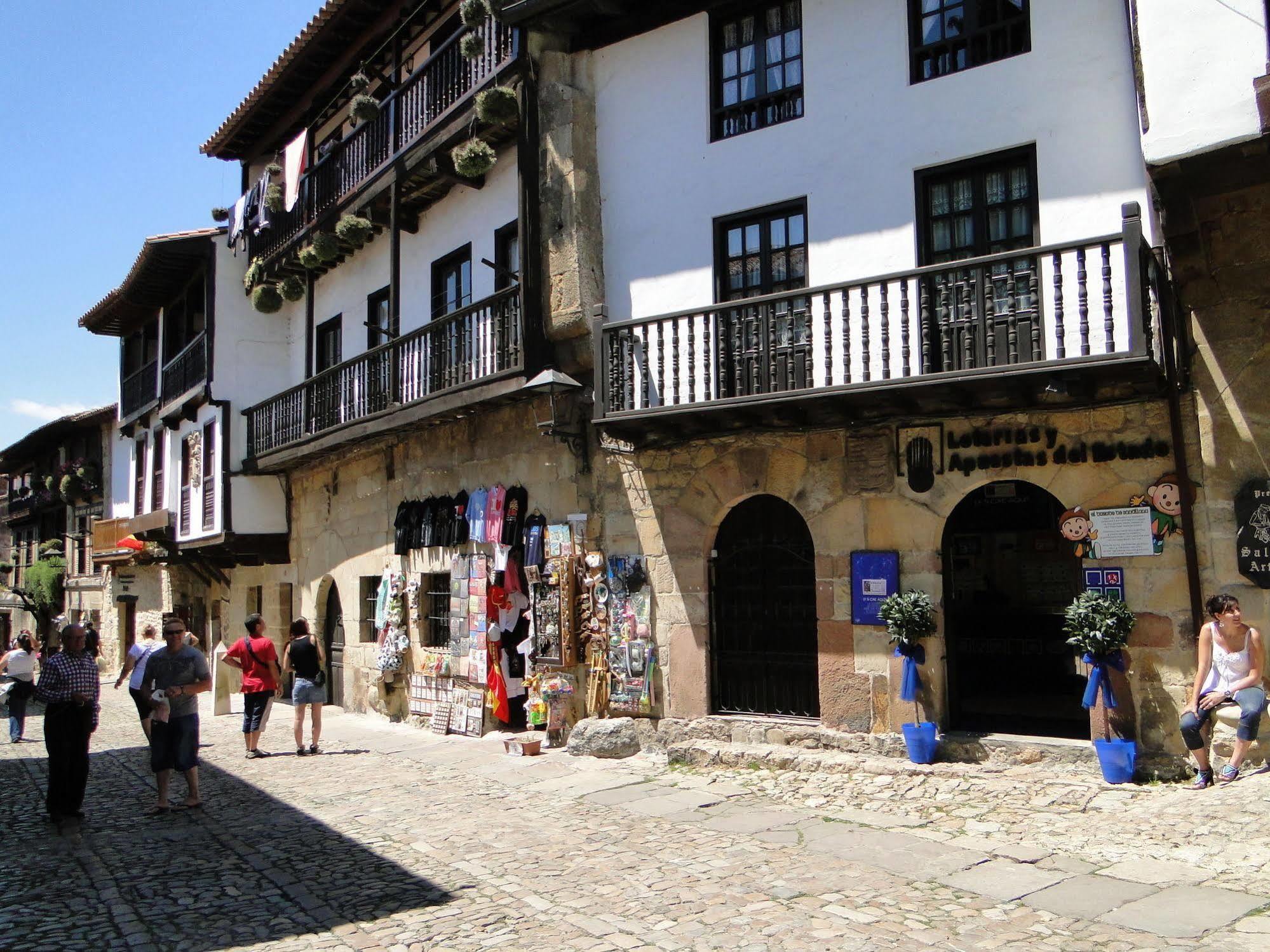 Apartamentos Legado De Santillana Santillana del Mar Luaran gambar