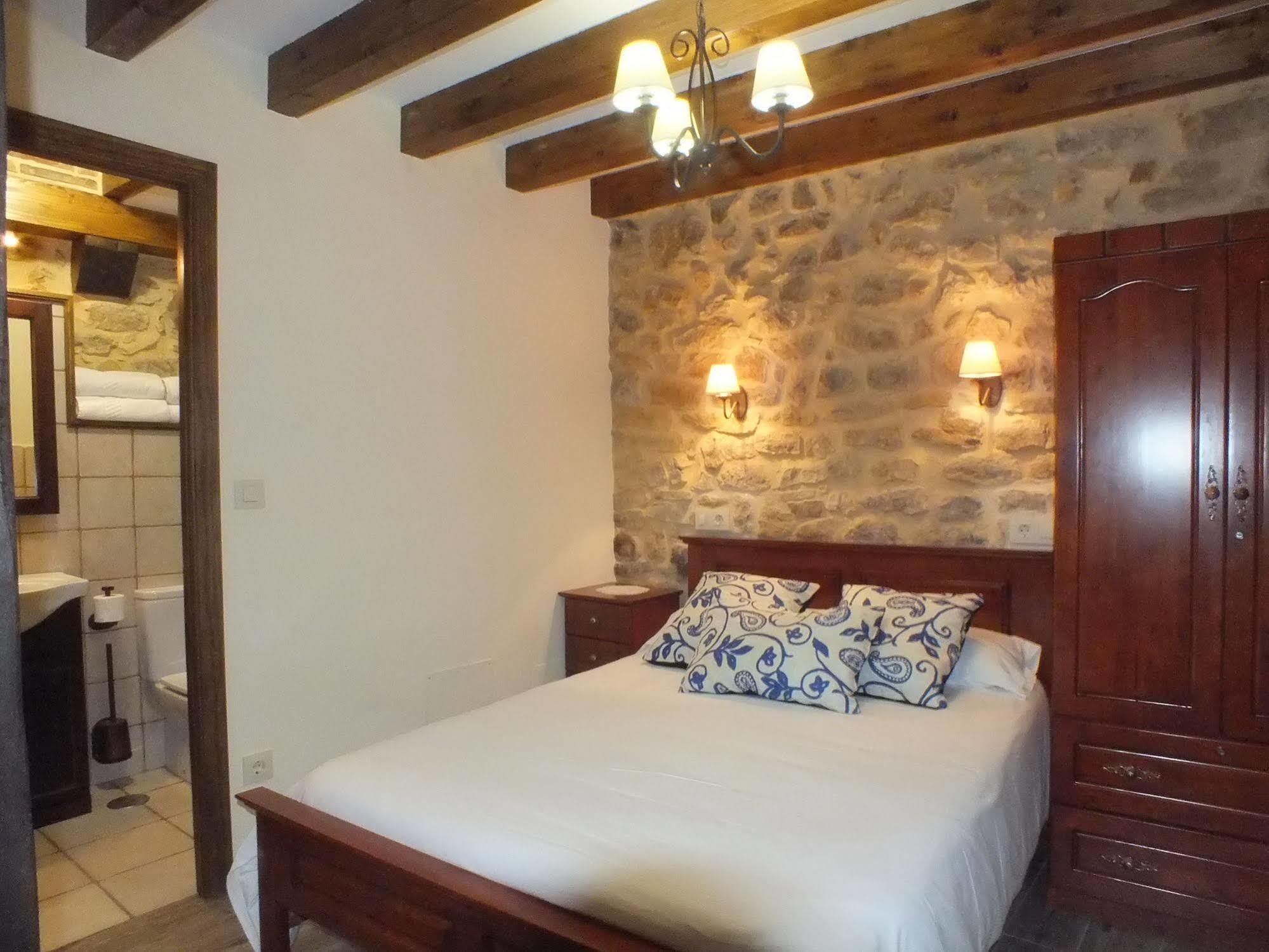 Apartamentos Legado De Santillana Santillana del Mar Luaran gambar