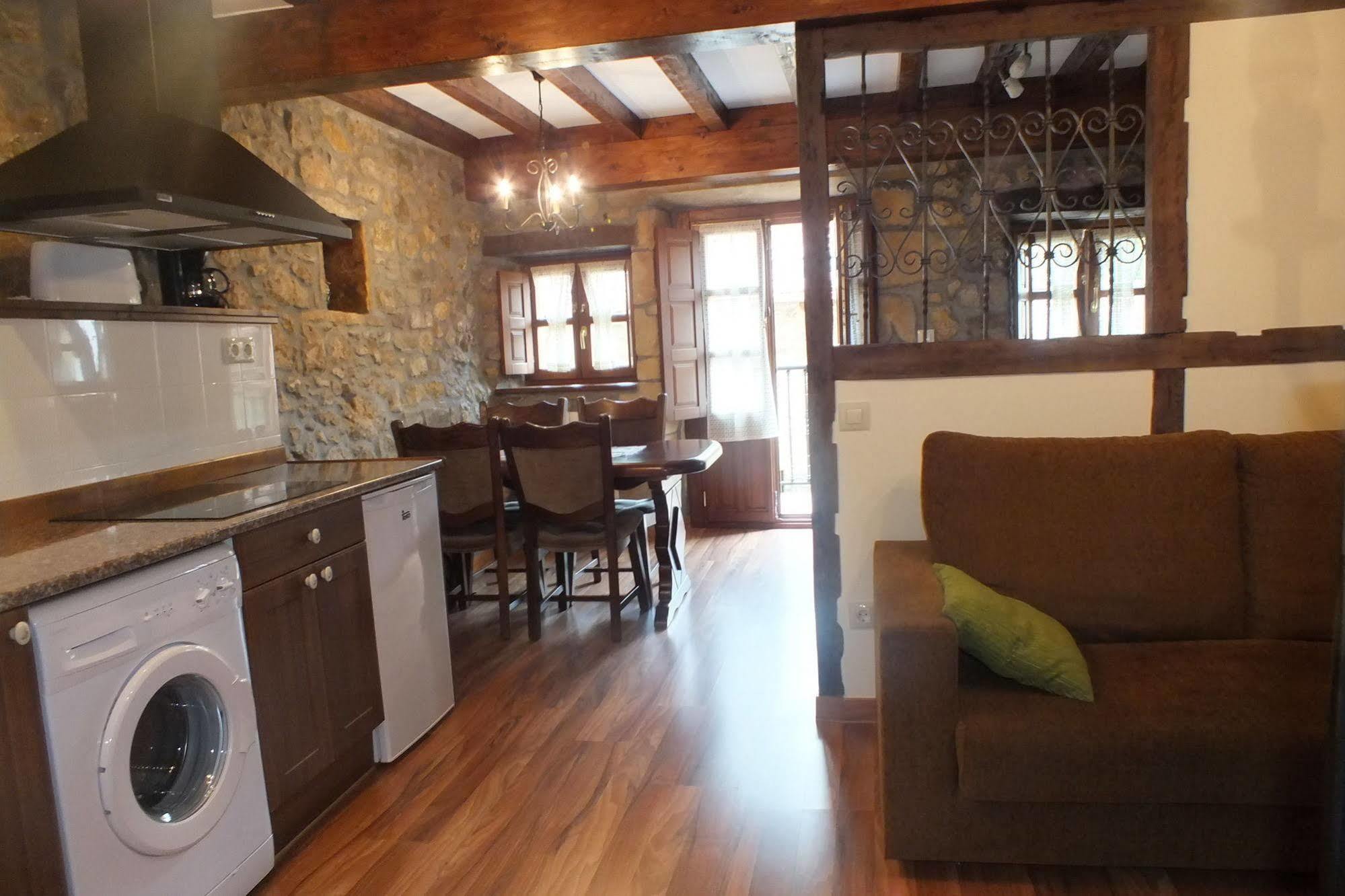 Apartamentos Legado De Santillana Santillana del Mar Luaran gambar