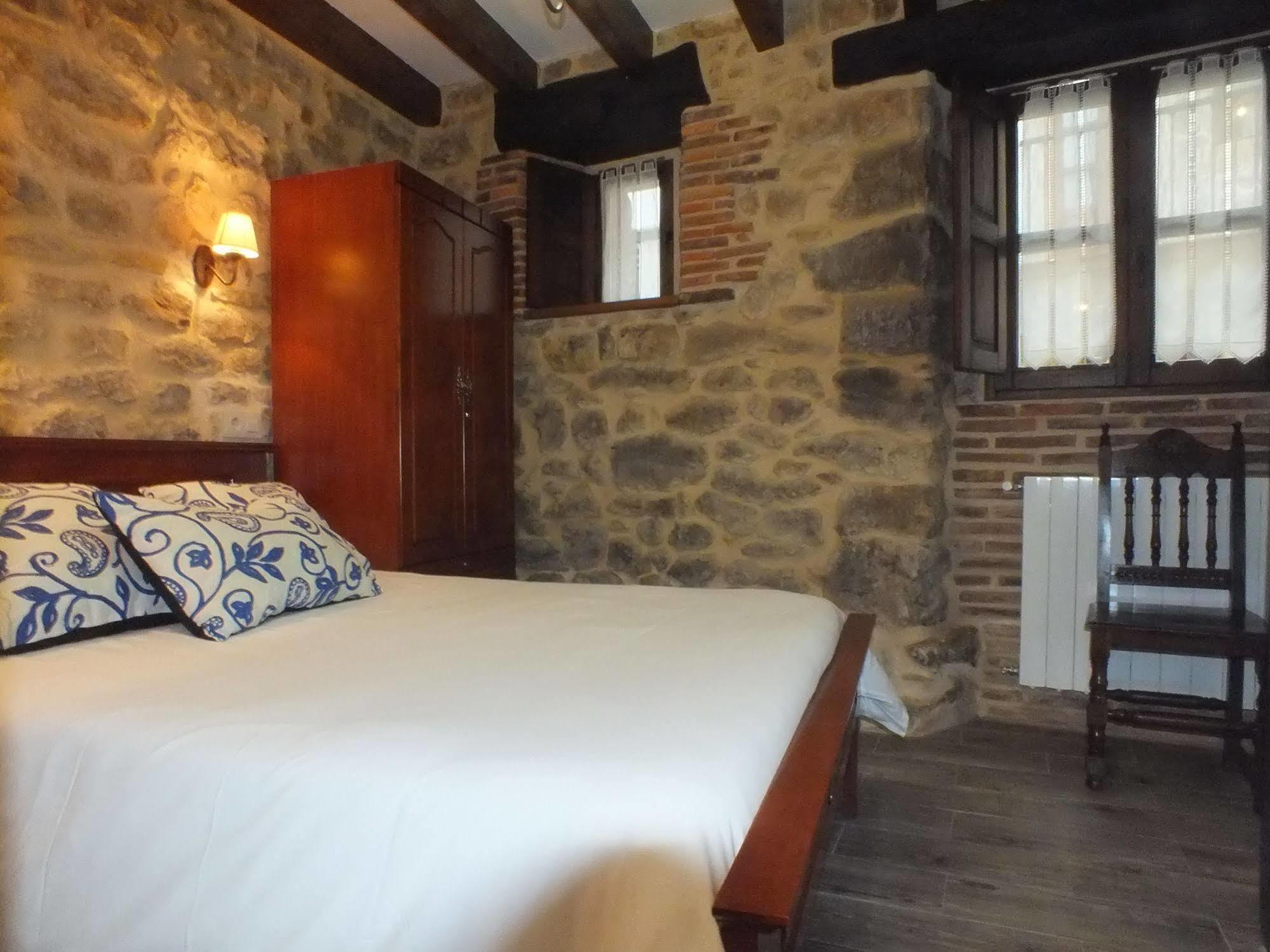Apartamentos Legado De Santillana Santillana del Mar Luaran gambar